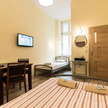 Puffa Lux * Varsavia