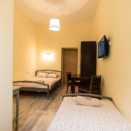 Puffa Lux Hostal Varsovia