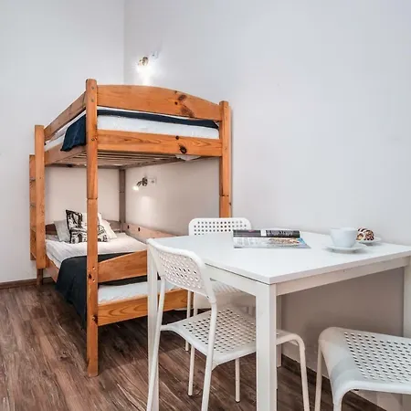 호스텔 Puffa Lux *